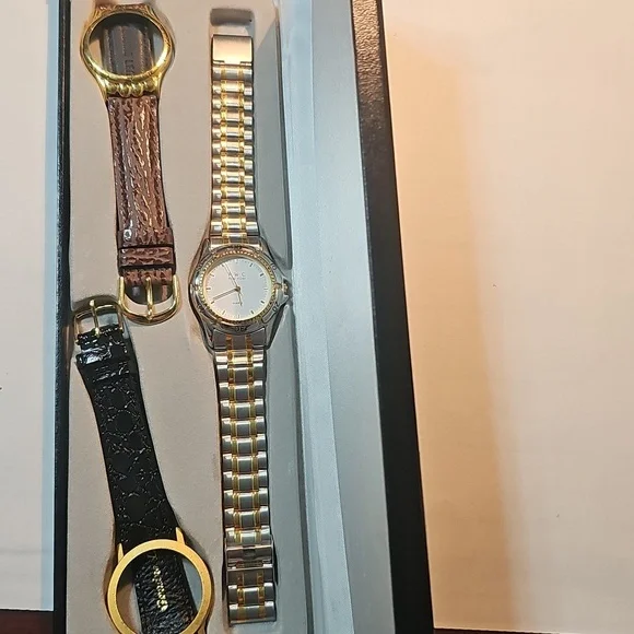AWC New York Goldtone Men's Watch Set